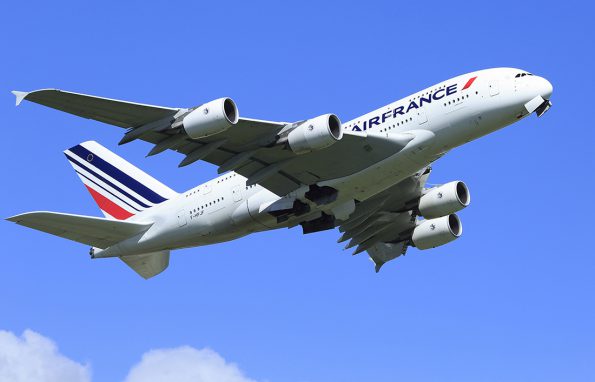 Comissários franceses não querem voar para o Irã 