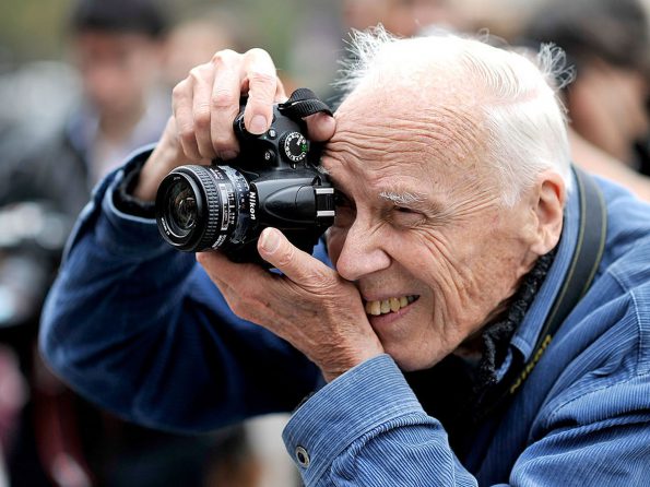 Bill Cunningham pode virar nome de rua em N.York