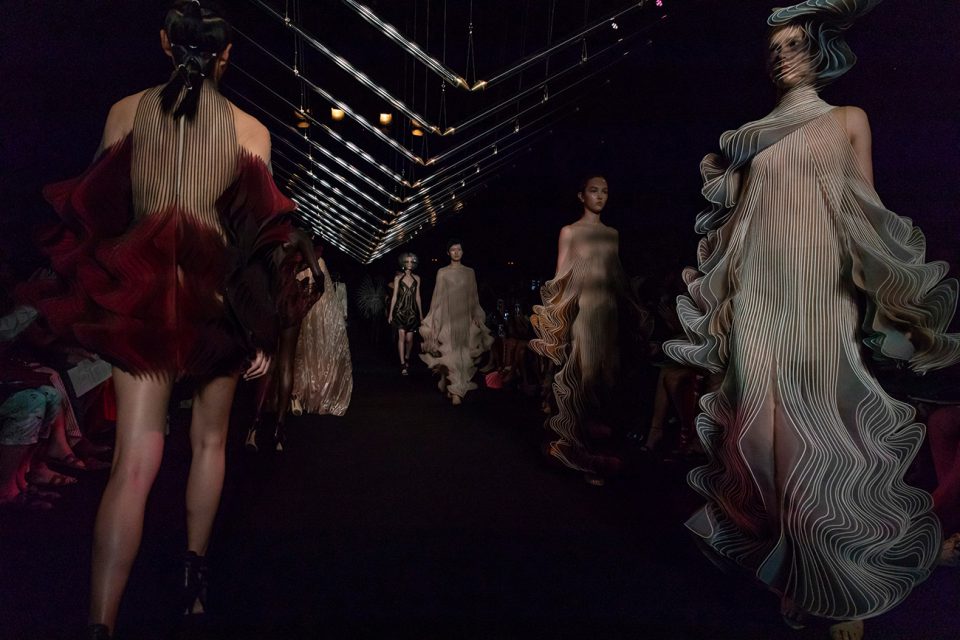 Iris Van Herpen, seu nome é vanguarda