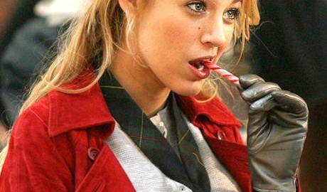 Gossip Girl fora da web