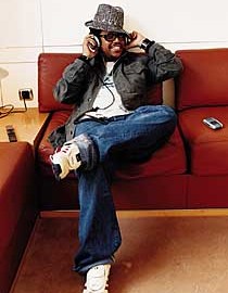 DatA produz faixa de Felix da Housecat
