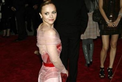 Anna Wintour, Julia Roberts e George Clooney recebem no baile de gala do Met