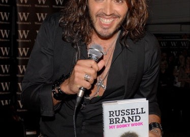 Comediante e apresentador Russell Brand