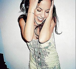 Bebel Gilberto no Circo Voador