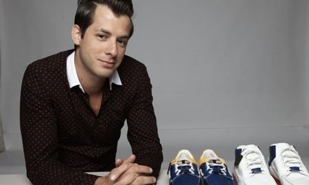 Mark Ronson agora é também designer de moda