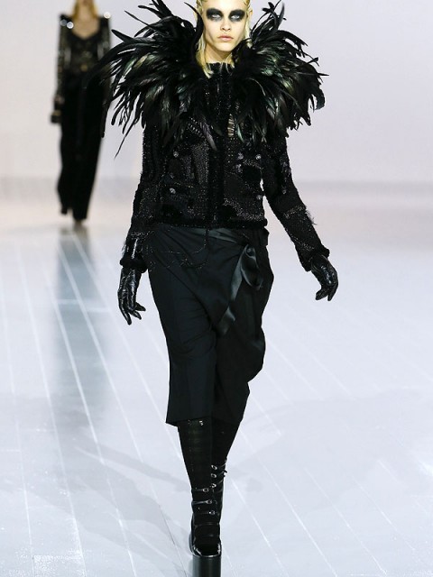 Lady Gaga e Kendall Jenner estrelam desfile de Marc Jacobs