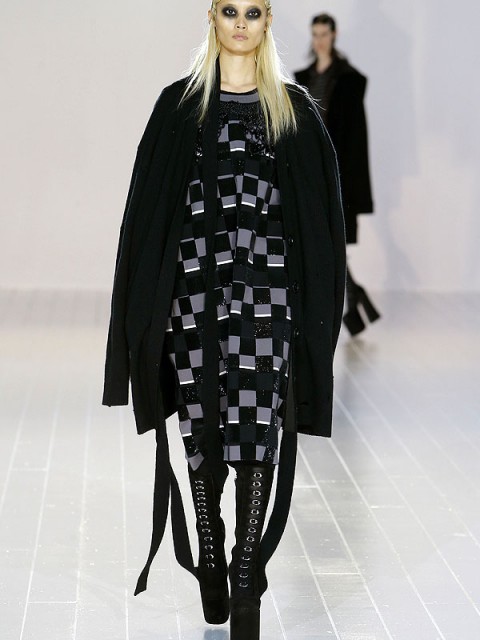 Lady Gaga e Kendall Jenner estrelam desfile de Marc Jacobs