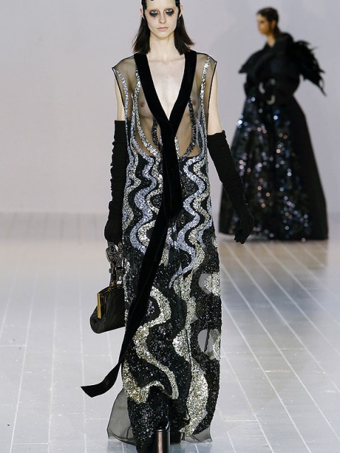 Lady Gaga e Kendall Jenner estrelam desfile de Marc Jacobs