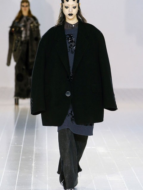 Lady Gaga e Kendall Jenner estrelam desfile de Marc Jacobs