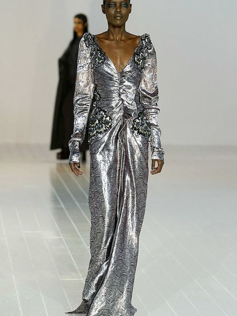 Lady Gaga e Kendall Jenner estrelam desfile de Marc Jacobs