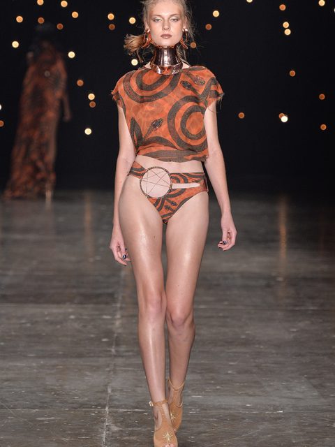 Desfile Triya verão