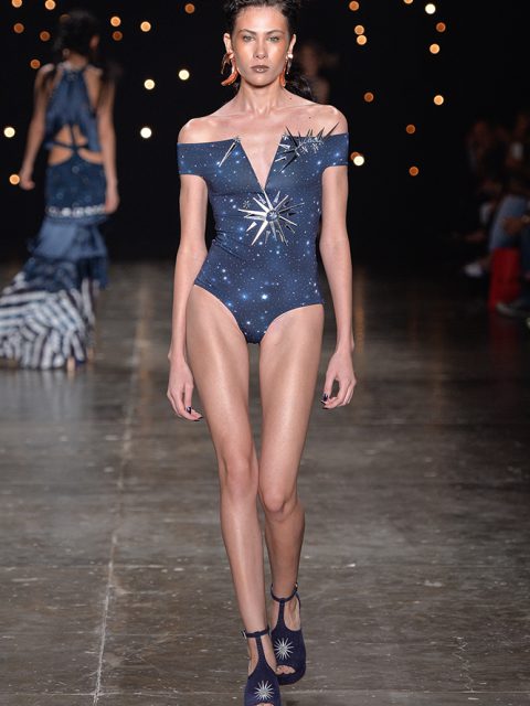 Desfile Triya verão