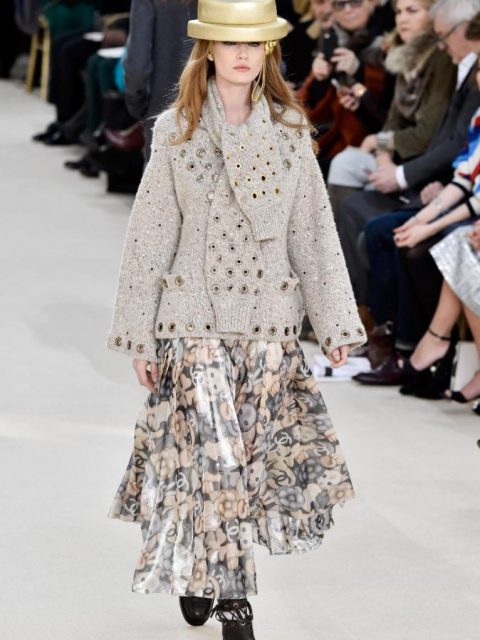 Confira o desfile de inverno Chanel 2017
