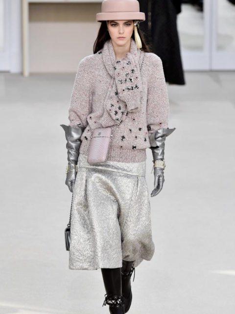 Confira o desfile de inverno Chanel 2017