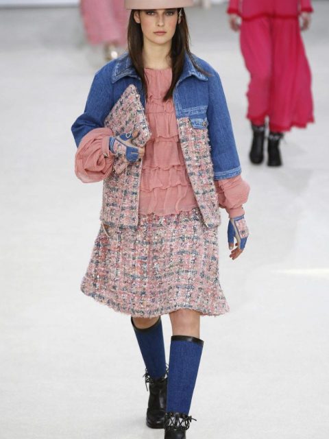 Confira o desfile de inverno Chanel 2017