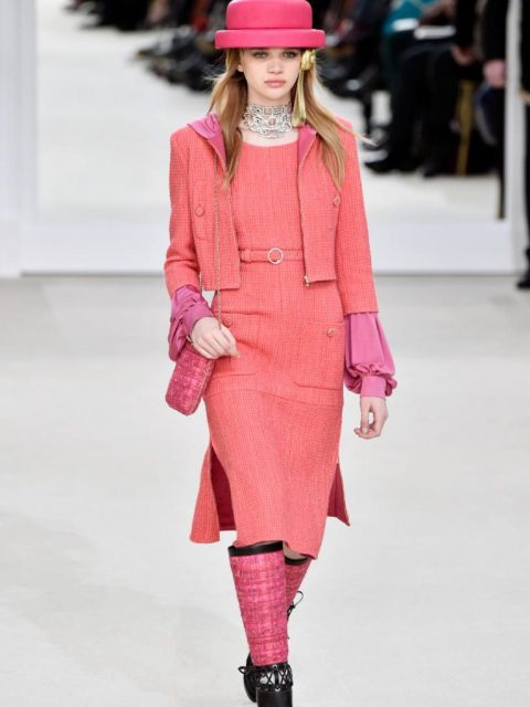 Confira o desfile de inverno Chanel 2017