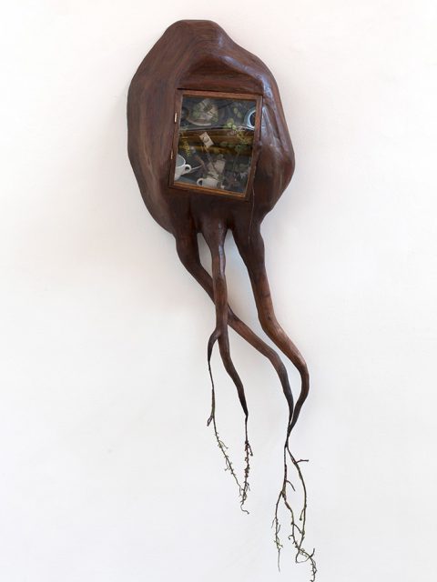 Camille Kachani na Zipper