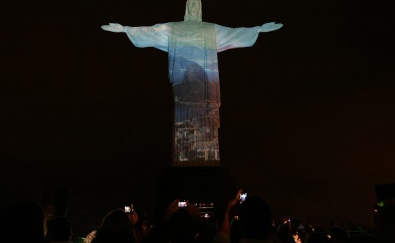 VJ Alexis quer contar a história do video mapping no Brasil