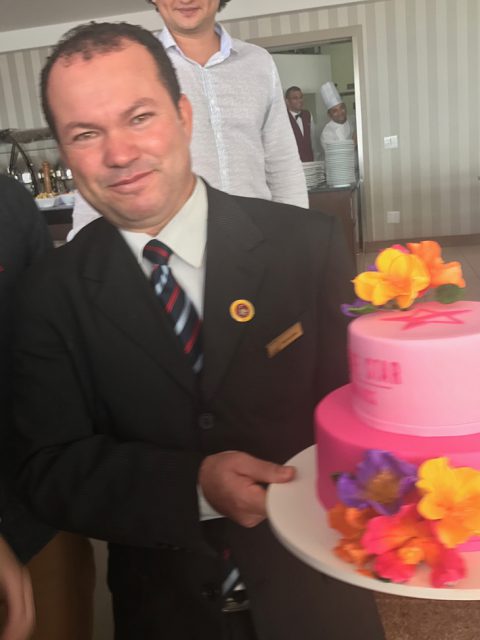 Maquiagens de Jeffree Star serão vendidas no Brasil