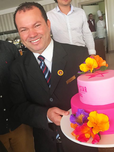 Maquiagens de Jeffree Star serão vendidas no Brasil