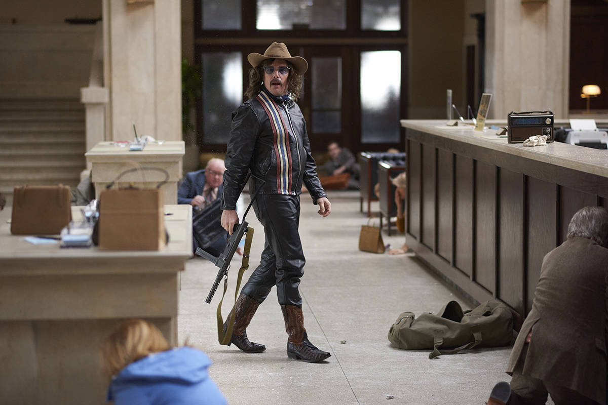 Ethan Hawke é assaltante bonzinho em Stockholm