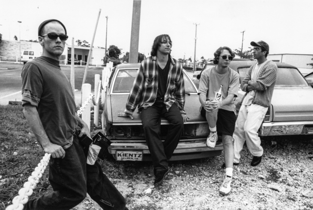R.E.M. lança em novembro remix comemorativo de 25 anos de Monster