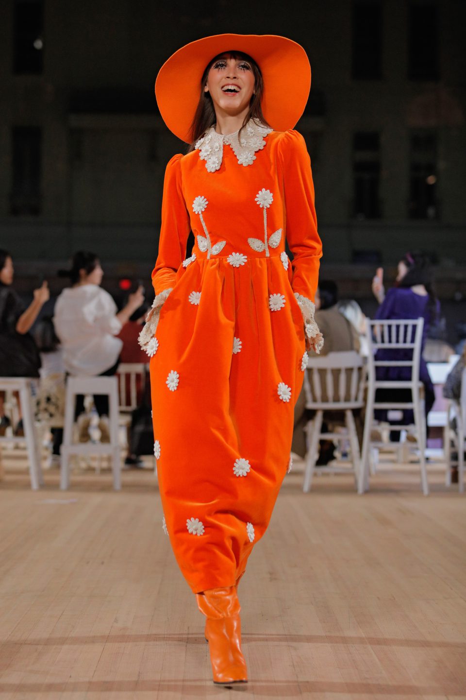 Marc Jacobs fecha NY Fashion Week Verão 2020