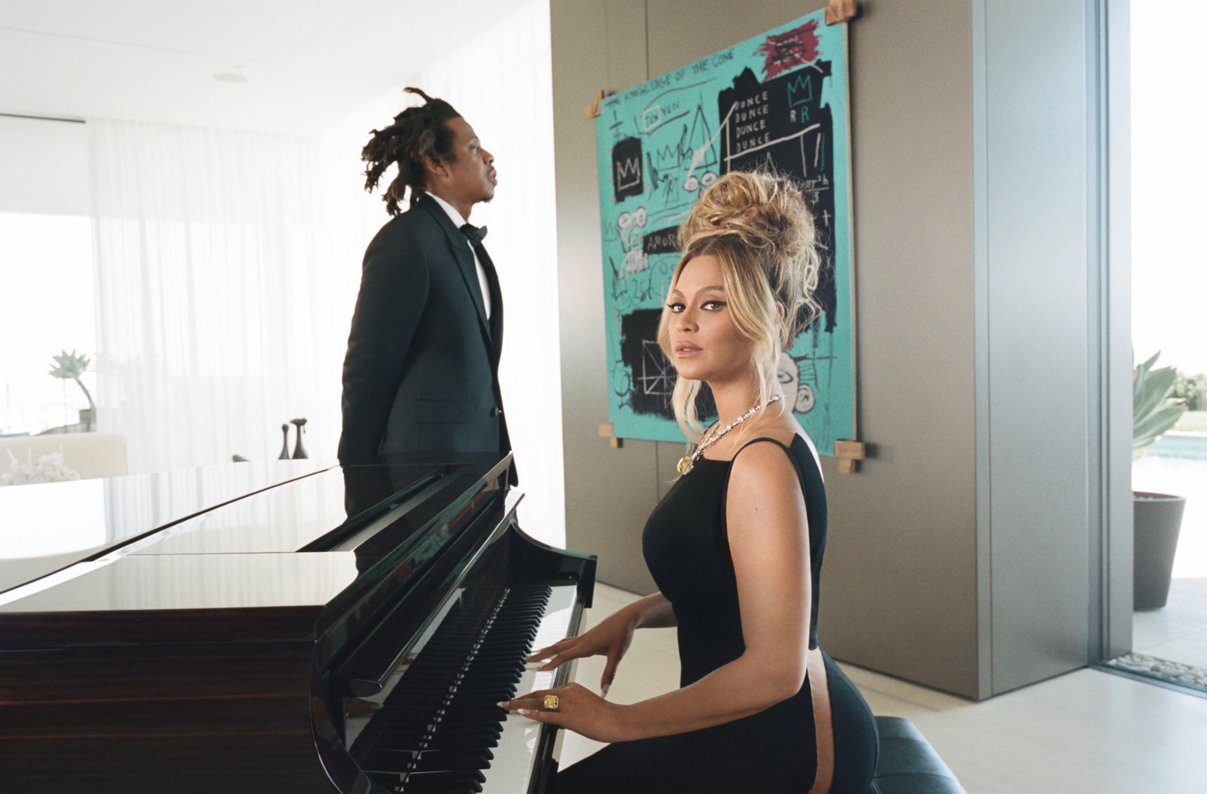 Foto de Beyonce e Jay Z mostrando obra de Basquiat vira treta na internet