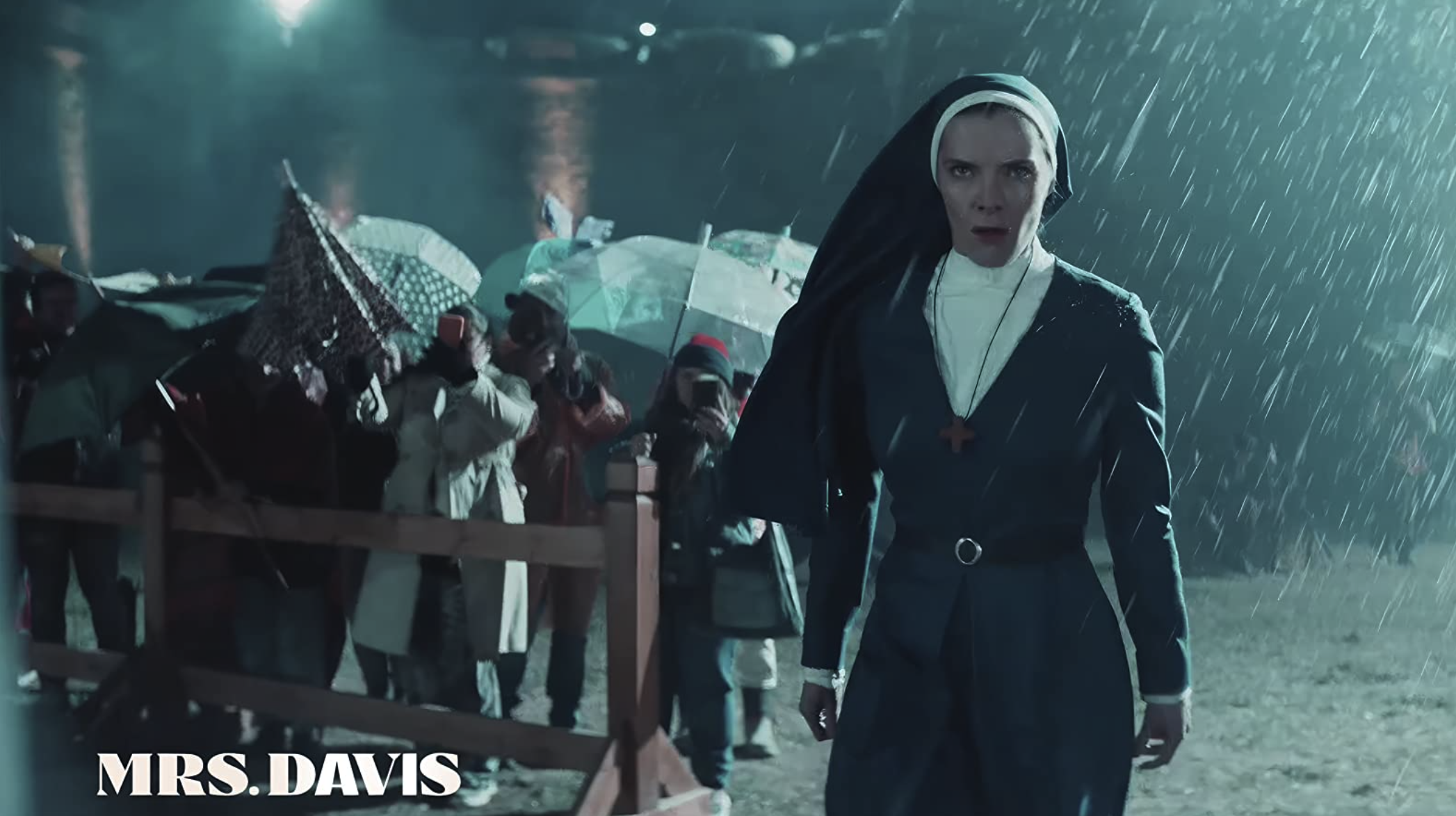 Freira combate diabólica Inteligência Artificial em Mrs Davis