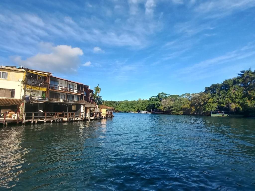 Gigóia: paraíso na Barra infestado de milicianos cariocas