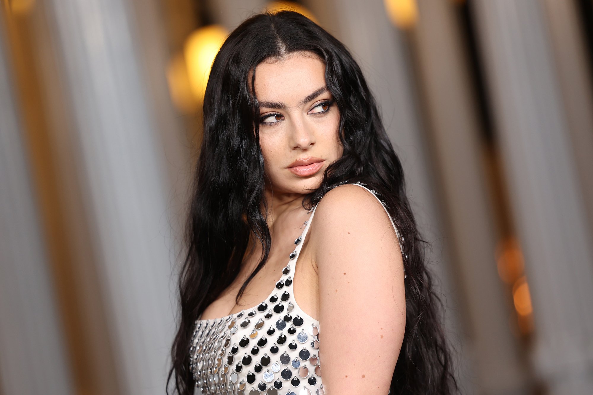 Charli XCX estreia no cinema