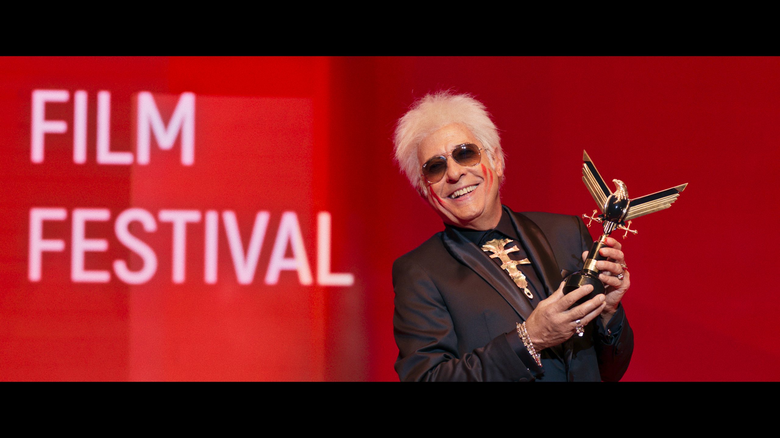 Guillermo Francella faz 16 papéis em Homo Argentum